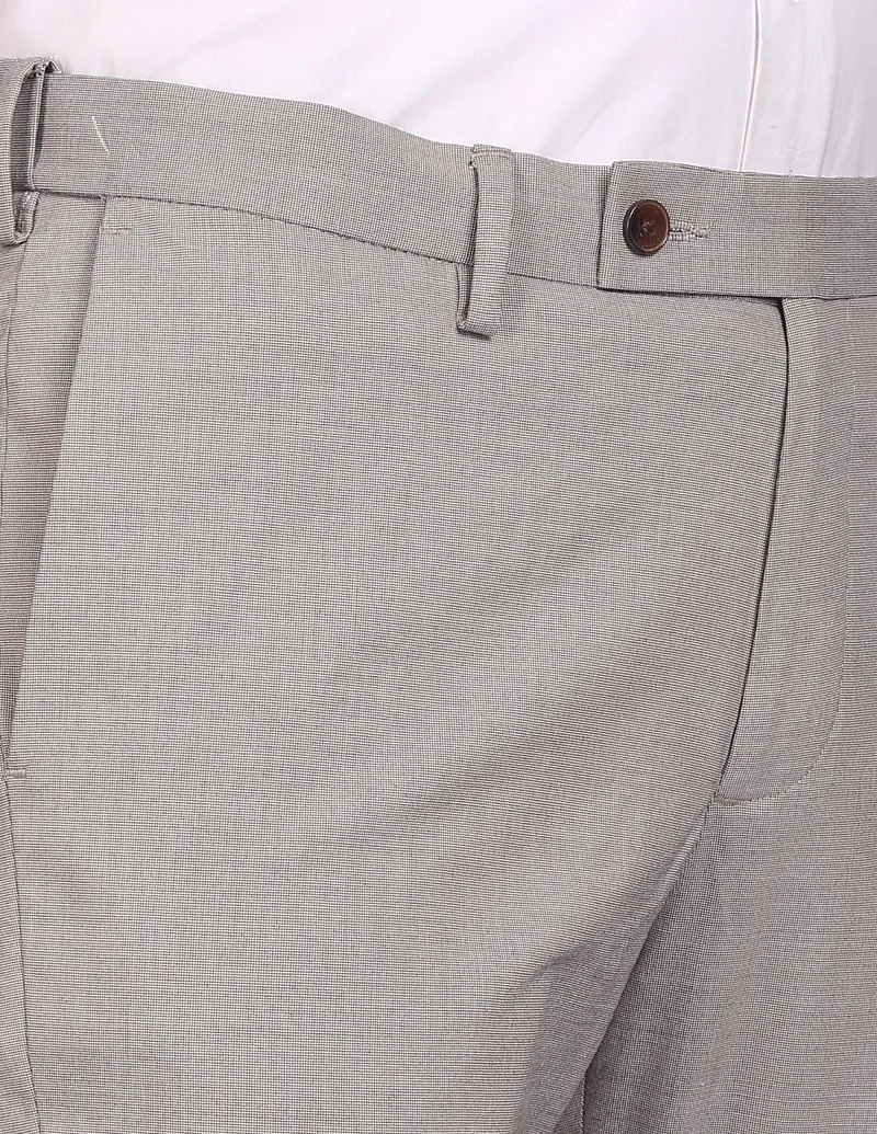 Arrow  Hudson Tailored Fit Oxford Trousers for Men | Best Price UAE