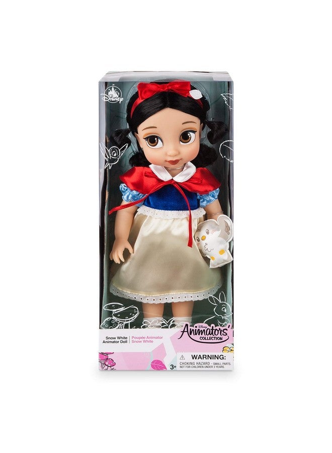 Disney Store Official Animators' Collection Snow White Doll, 16 Inch, Molded Details, Fully Posable Toy in Satin Dress - Suitable for Ages 3+ Toy Figure - Image 4