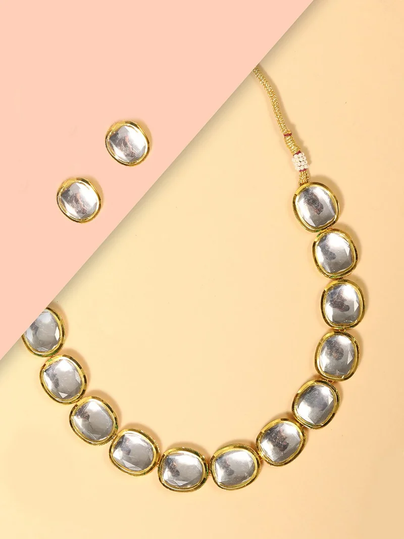 Priyaasi Kundan Studded Handcrafted Jewellery Set