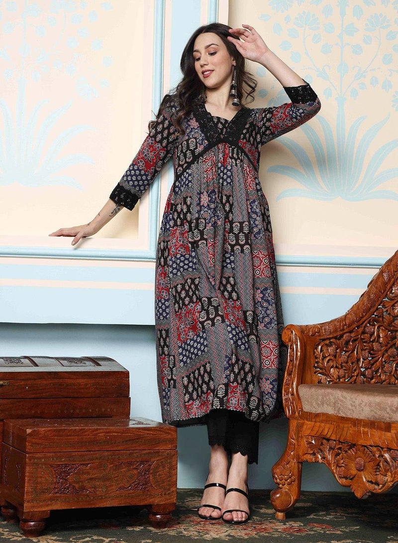 ISHIN Women Black Cotton 60x60 Kurta Set without Duppatta - Image 5