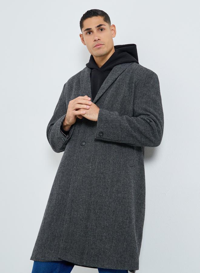 ستايلي معطف واسع بارز الملمس وأزرار أمامية - Image 3