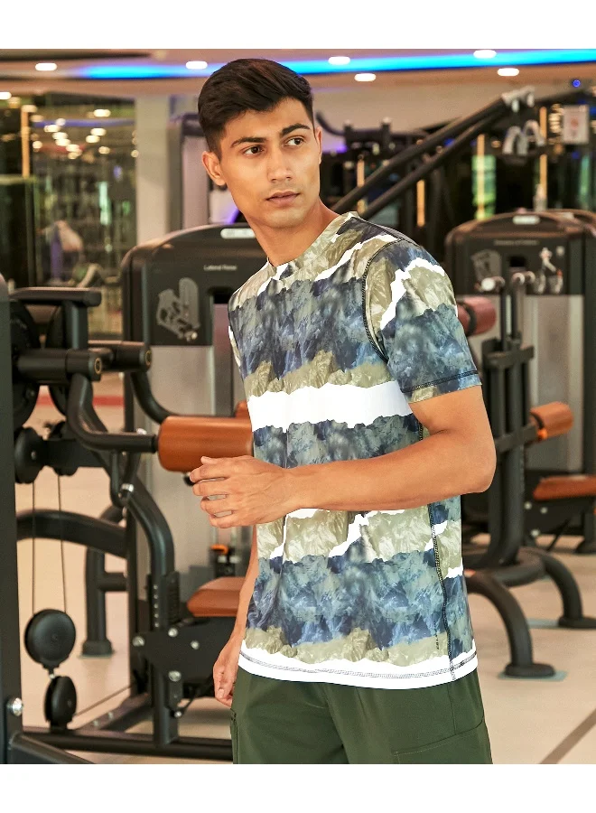 Campus Sutra Men's Olive Green & Charcoal Black Horizontal Abstract Activewear T-Shirt