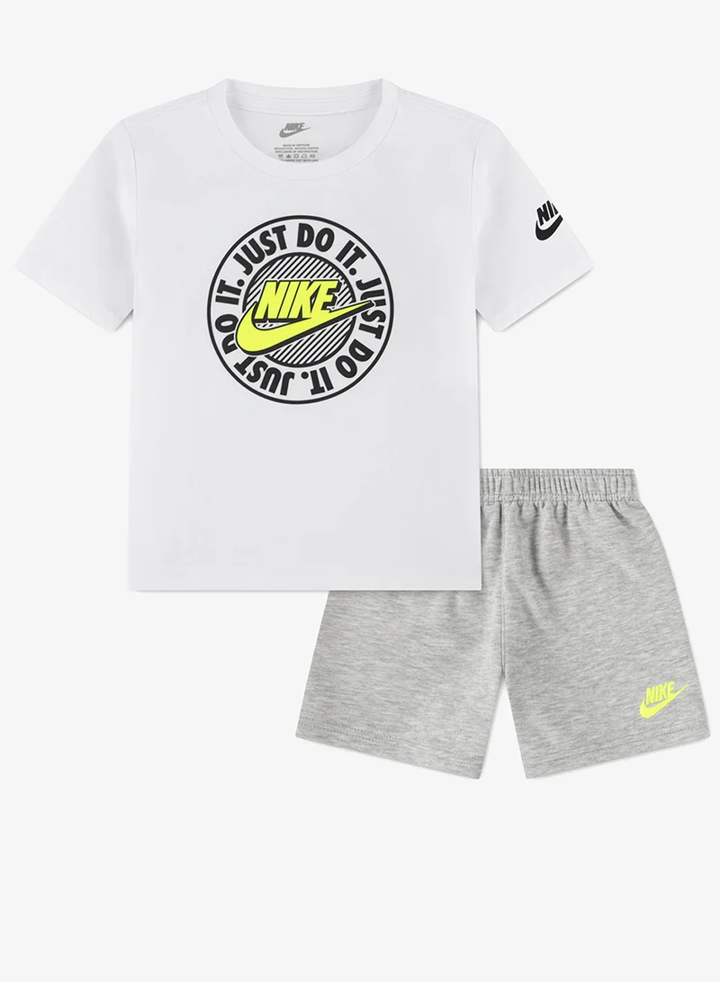 نايكي طقم شورتات كرة قدم للأطفال