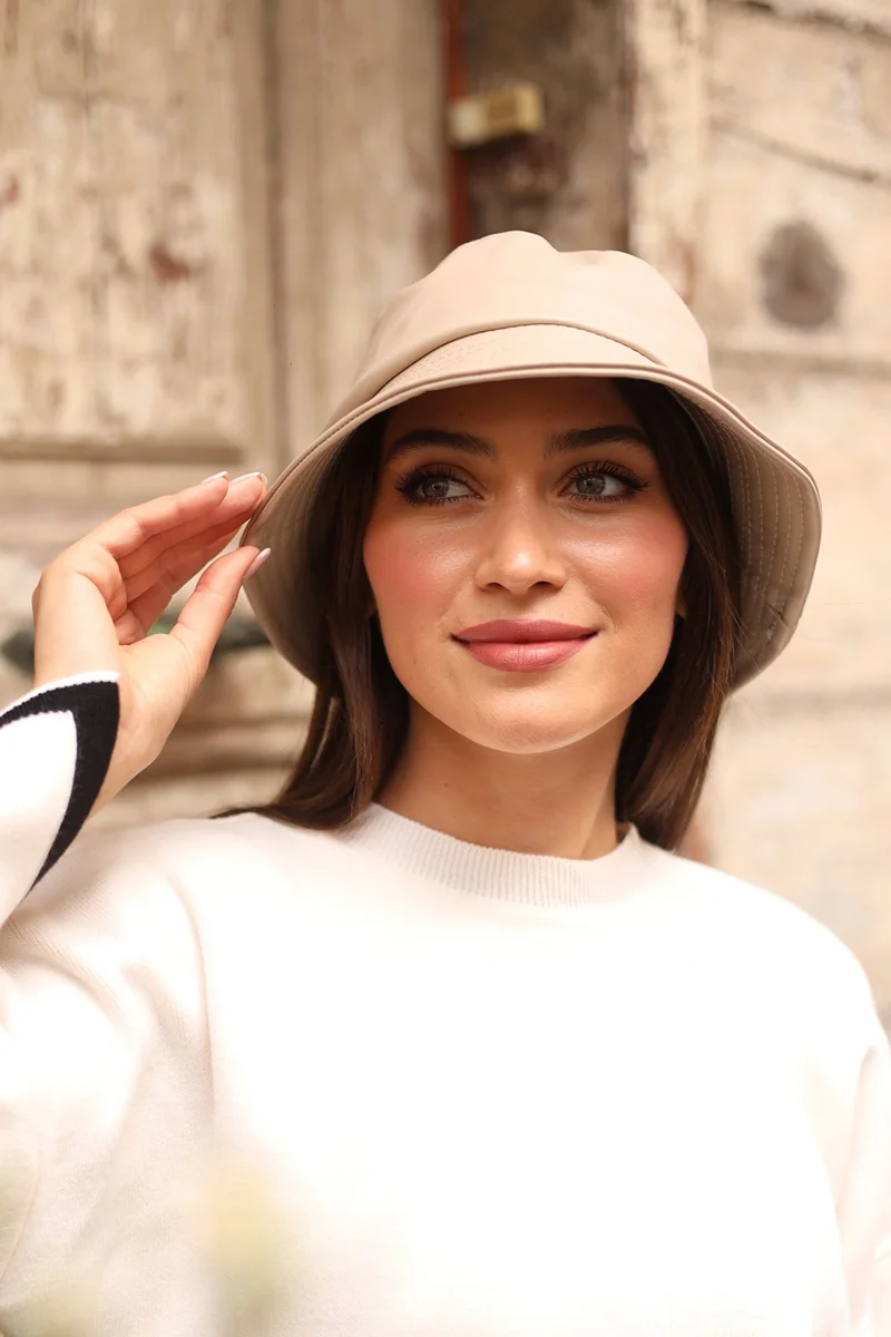 ريمسا مايو Women Leather Bucket Hat Rkş-02 Beige