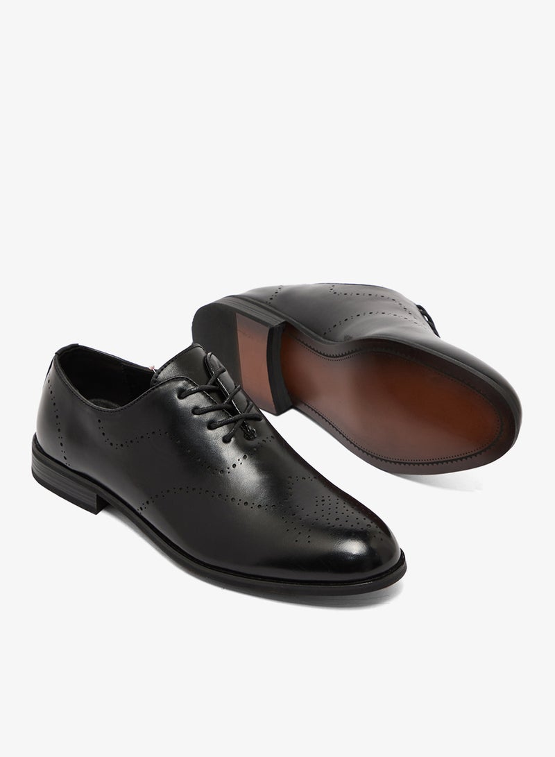 روبرت وود أحذية رسمية بأربطة بتصميم جناح وفتحات بروغ - Image 3