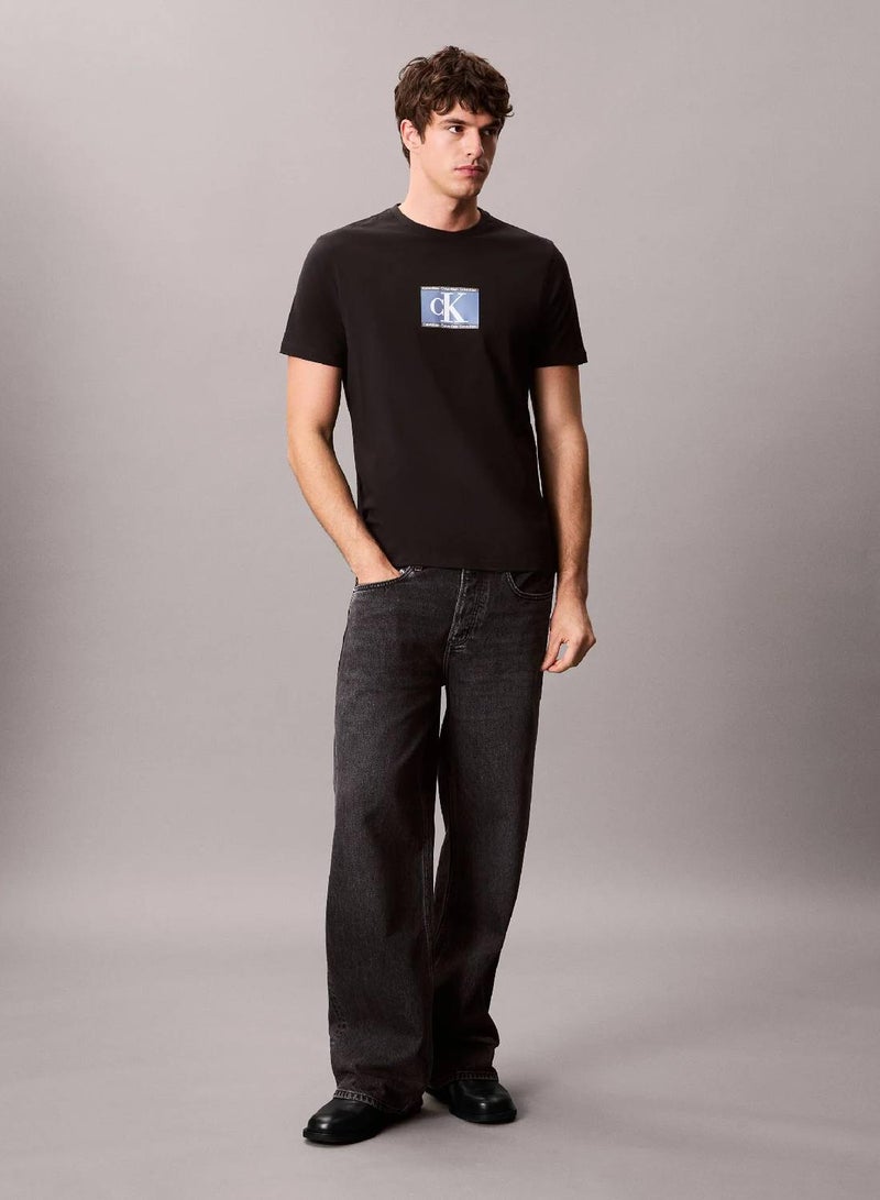 CALVIN KLEIN Short Sleeve T-Shirt - Image 3
