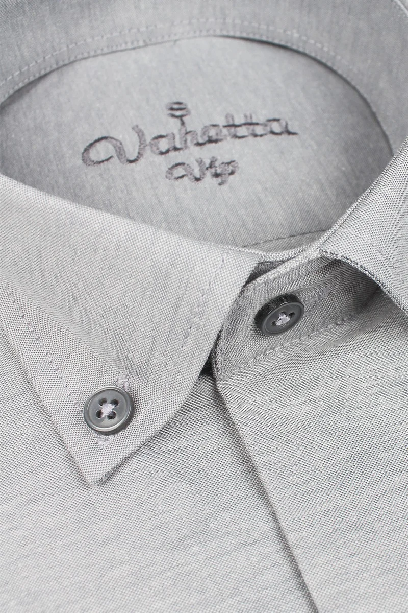 فاريتا Men's Gray Short Sleeved Classic Cut Collar Buttoned Cotton Satin Shirt