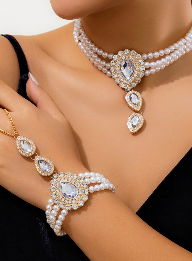 Elegant Vintage Gold-White Diamond-Encrusted Pearl Teardrop Bracelet  - Image 3