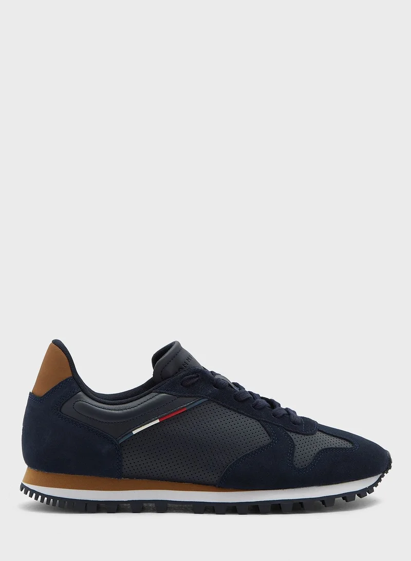TOMMY HILFIGER Elevated Low Top Sneakers