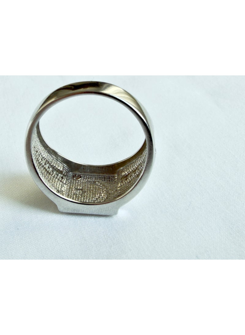 No Label Sterling Silver 925 Ring with Crescent Moon & Star – Size 19 - Image 3