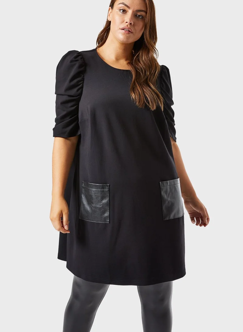 dp curve Pocket Detail Dress