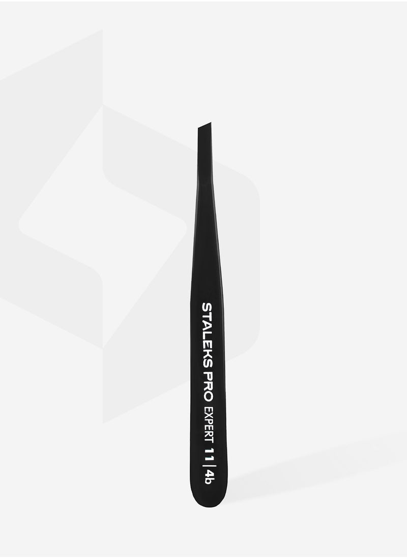 Eyebrow tweezers black - EXPERT 11 | TYPE 4b (narrow beveled)
