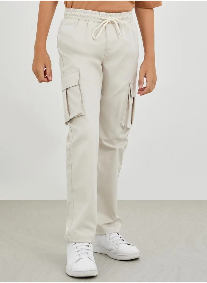 ستايلي Styli Mid Rise Wide Leg Cargo Pocket Pants