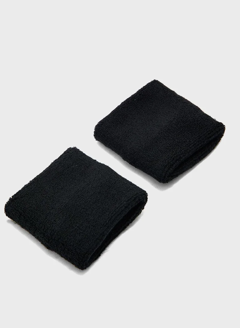 PUMA Training  Essential Core Wristband