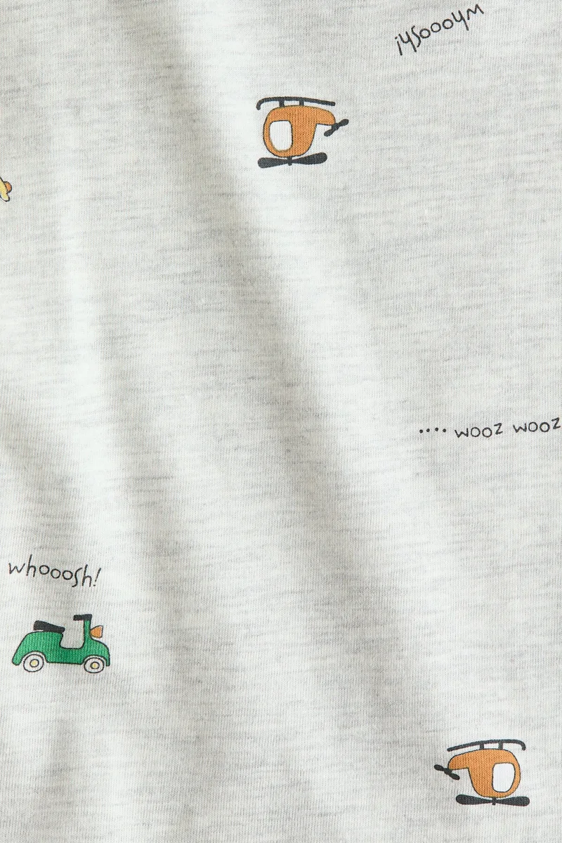 اتش اند ام تي-شيرت قطني مزين بطبعات