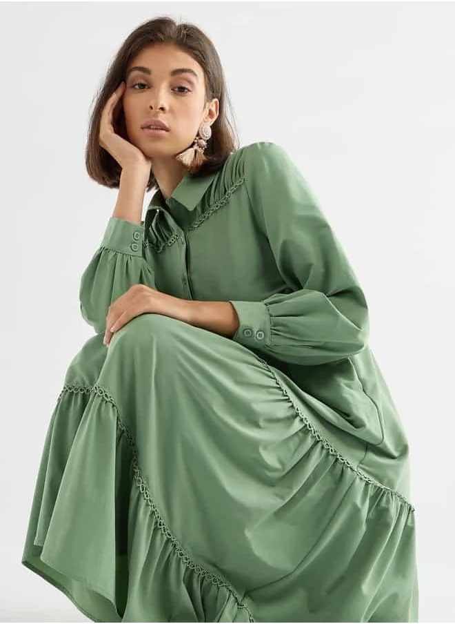 Splash FAV Solid Tiered Midi Dress with Puff Sleeves and Collar