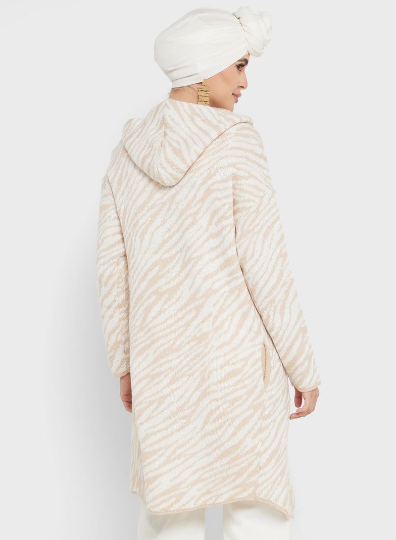 Khizana Printed Cardigan - Image 2