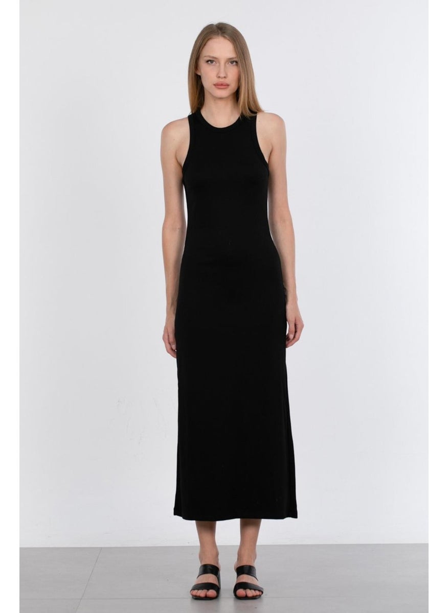 Tena Women's Black Swimmer Model Back Slit Basic Dress  - Image 4