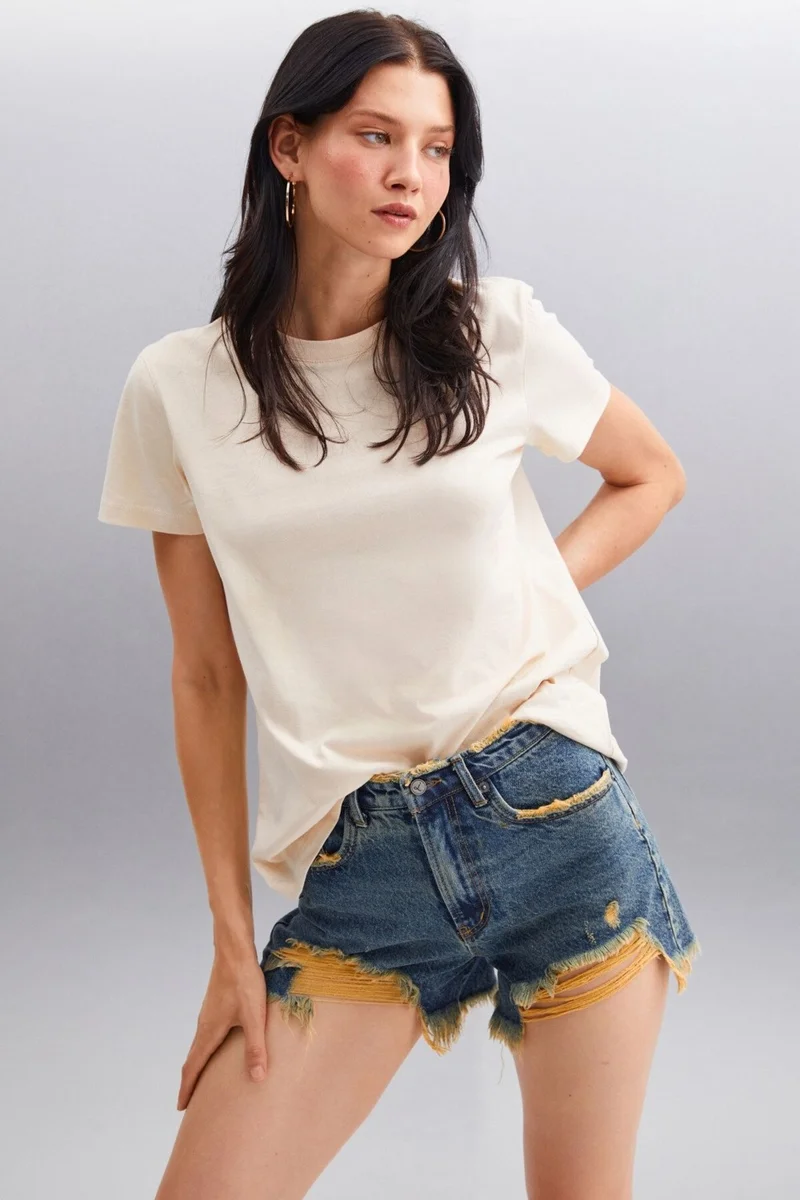 جريميلانج Samantha Women's Comfort Fit 100% Organic Cotton Basic Knitted Beige T-shirt