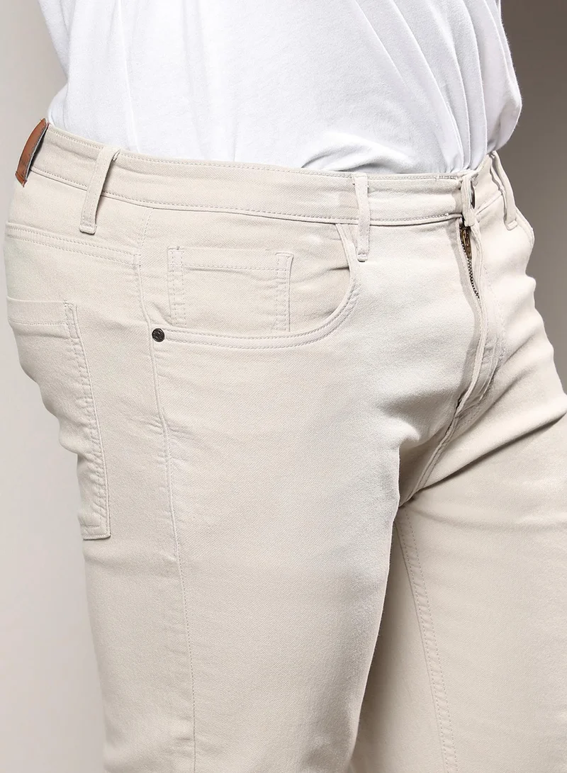 Instafab Plus Instafab Plus Men's Light Grey Rolled Hem Denim Jeans For Casual Wear | Light-Wash | 5 Pockets | Button Closure | Denim Jeans Crafted With Comfort Fit For Everyday Wear