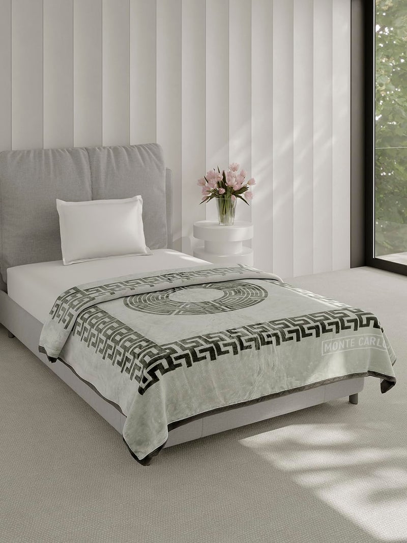 Monte Carlo Single Bed Winter Blanket Impact Plus 1 Ply Super Soft 625 GSM | 2.2 KG (220x160 CM), Olive Green - Image 4