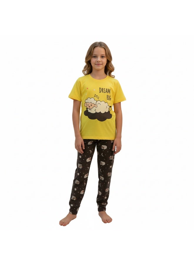 جوانا طقم بيجاما بناتي بطبعة احلم بشكل كبير، قميص بأكمام قصيرة وبنطال طويل، أصفر/رمادي - Image 1