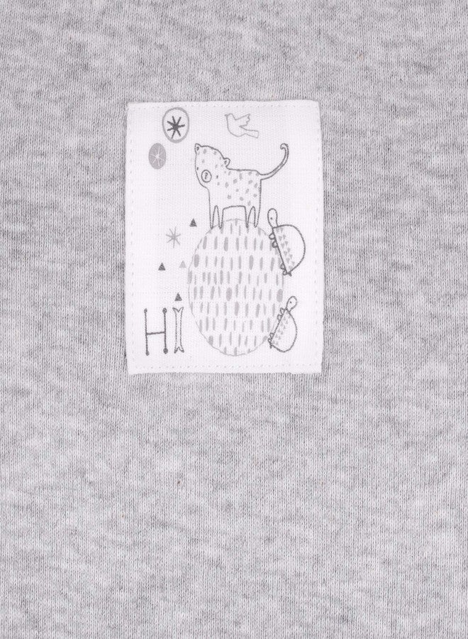 لاماز بدلة أطفال قصيرة الأكمام من لاماز بيبي، مصنوعة من قطن طبيعي ممشط فائق النعومة، بإغلاق بأزرار كبس، عبوة من 3 قطع، مخططة باللونين الرمادي والأبيض، سادة، مقاس 9 أشهر - Image 4