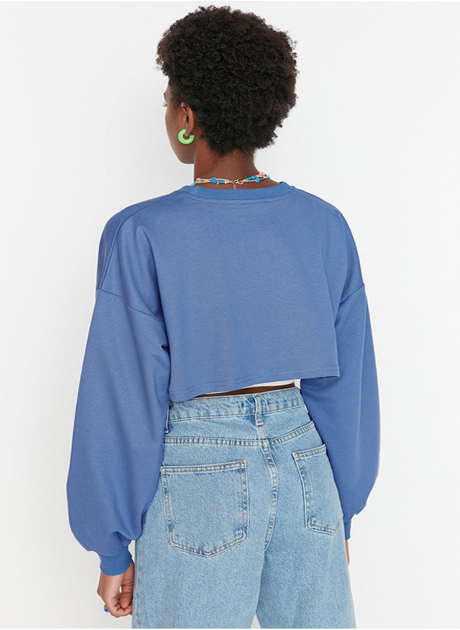trendyol Indigo Asymmetric Super Crop Crew Neck Thin Knitted Sweatshirt TWOAW23SW00531  - Image 5