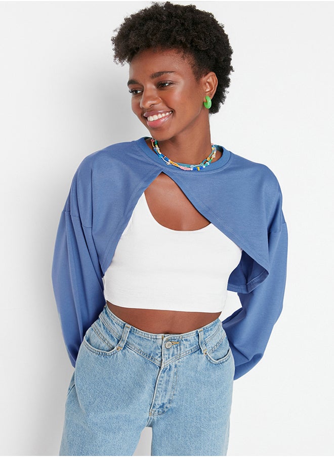 trendyol Indigo Asymmetric Super Crop Crew Neck Thin Knitted Sweatshirt TWOAW23SW00531  - Image 4