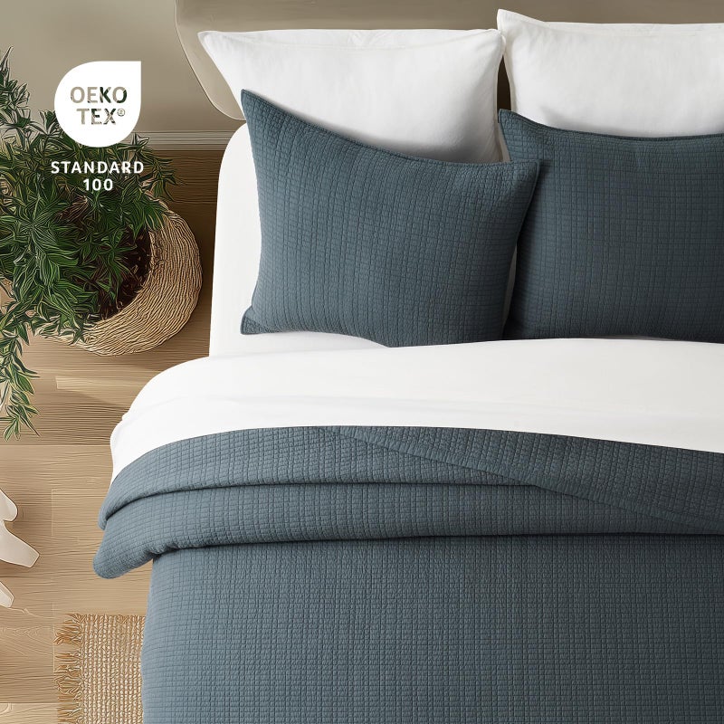 EverGrace 100% Cotton Quilt King Size, Pre-Washed Modern Grid Stitch Lightweight Bedspread Coverlet for All Season, Oversized 3-Piece Bedding Set with 2 Pillow Shams, Midnight Blue - Image 4