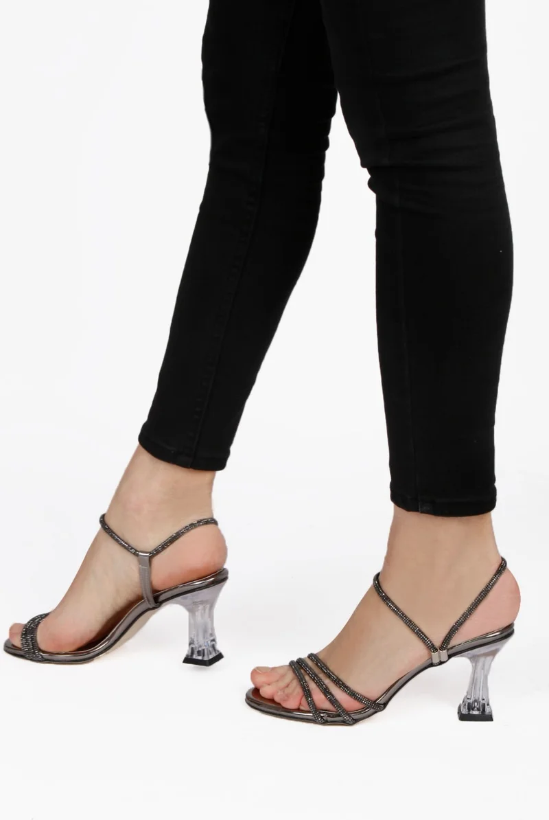 Renkli Butik Colorful Boutique Women's Platinum Stone Detailed Transparent Heeled Evening Shoes