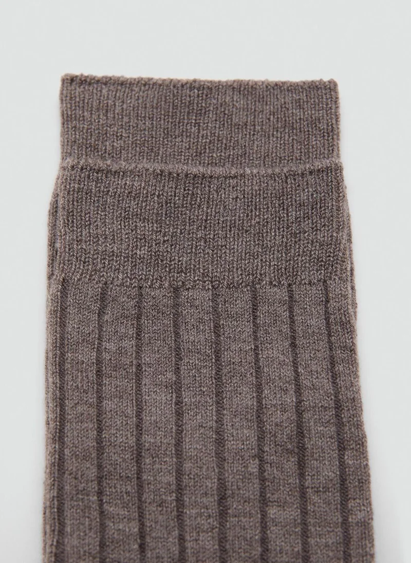 مانجو جوارب صوف مضلعة