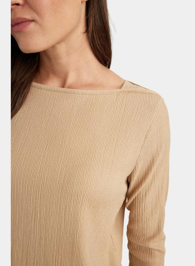 DeFacto Regular Fit Boat Neck Crinkle Long-Sleeve T-Shirt by Styli