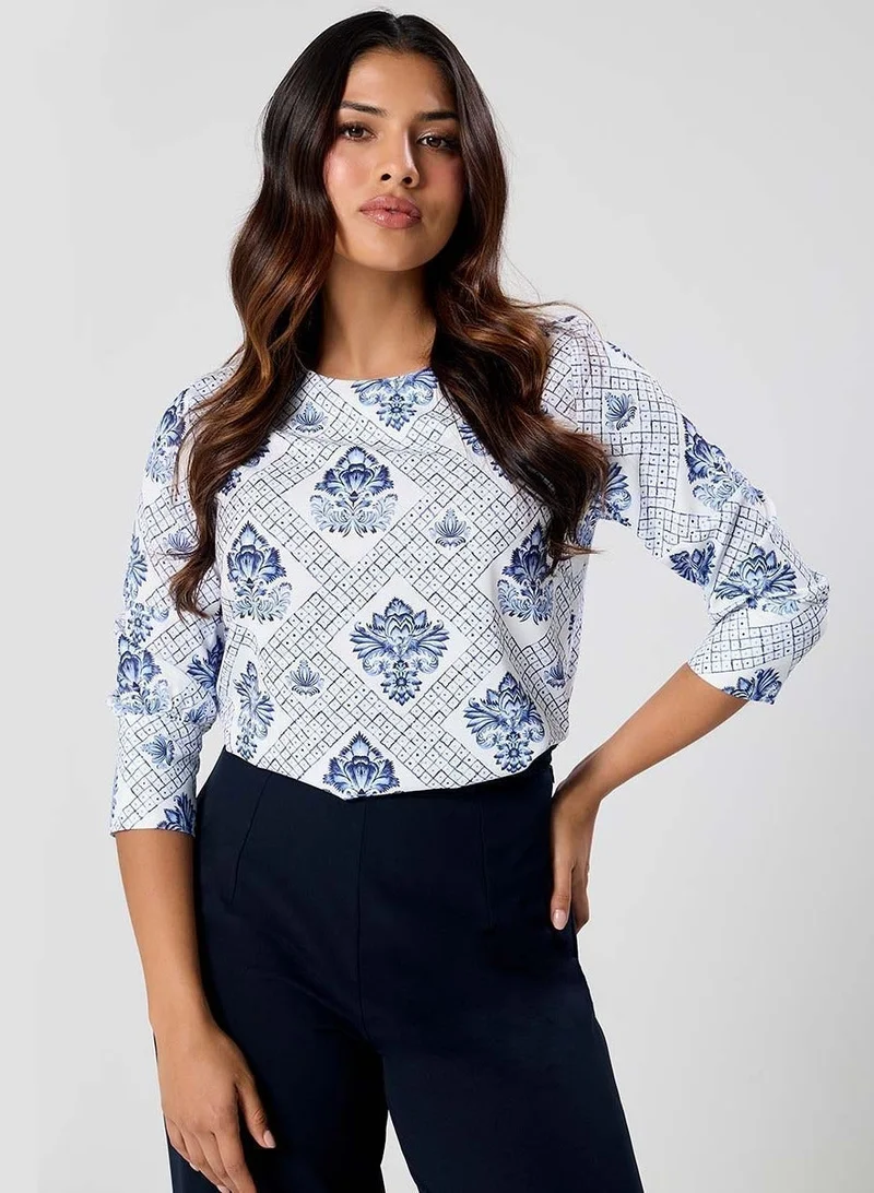 Zigzag Blue Floral Printed Round Neck Chiffon Top