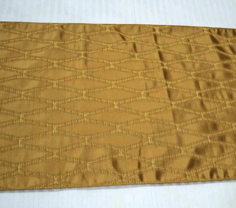 Vissage Elegant Geometric Double Bed Runner with 2 Cushion Covers, Golden - Image 3