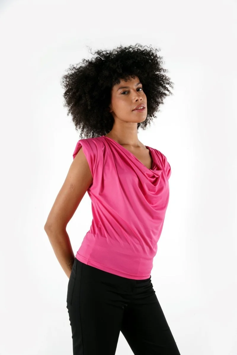 الكسندر جاردي Cowl Neck Padded Flowy Blouse (B24-0081)