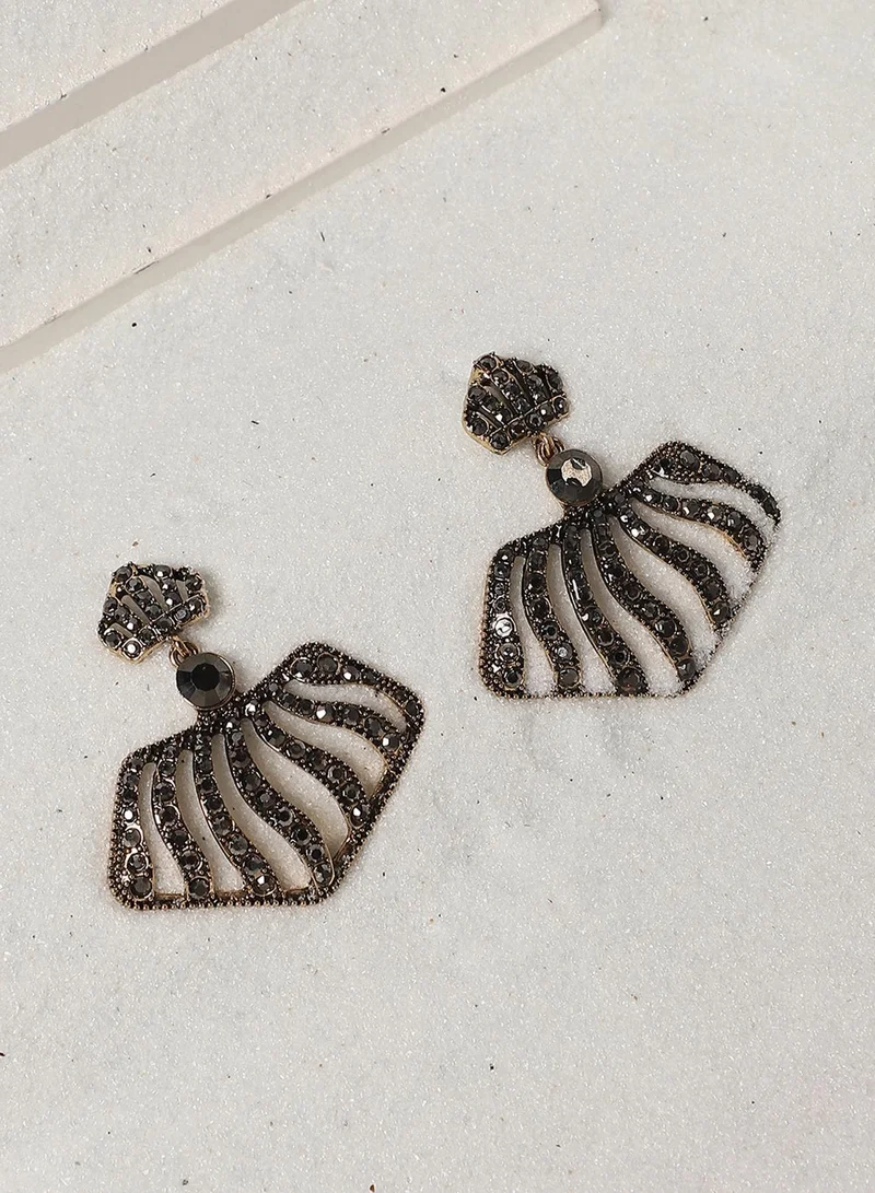 SOHI Embellished Pentagon Swirl Artificial Drop Earring Jewellery