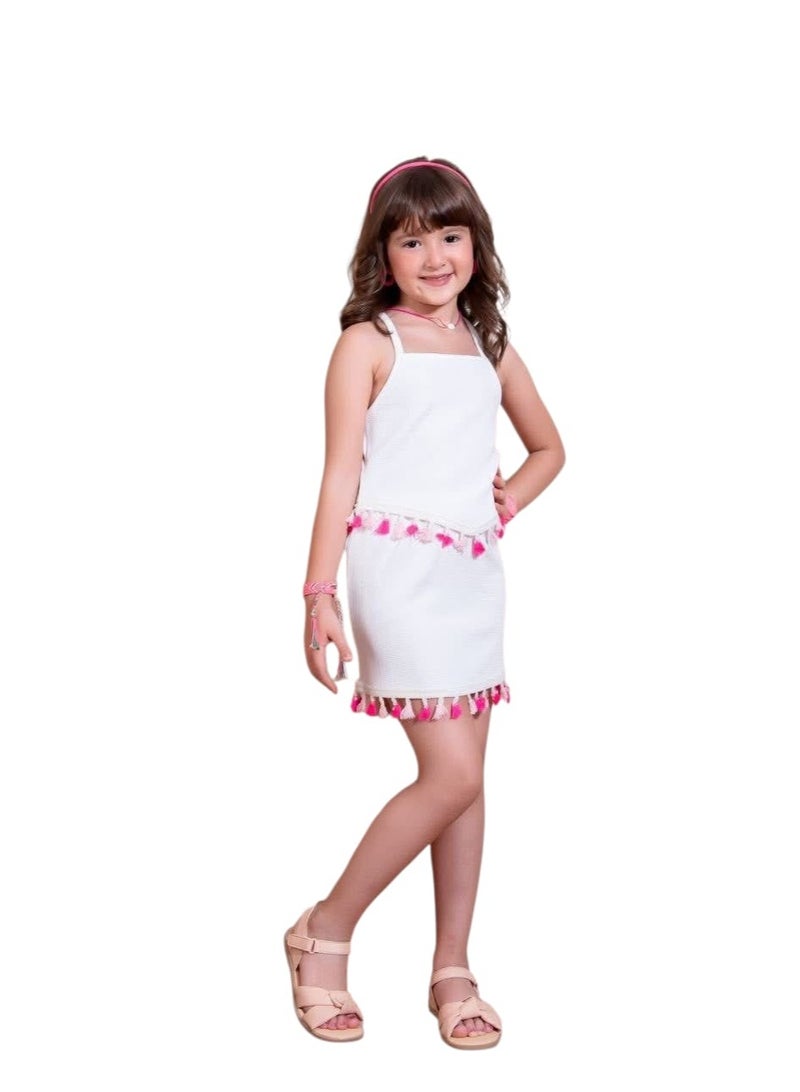 Girls' set of two handmade tassels, suitable for ages 5 to 10 years