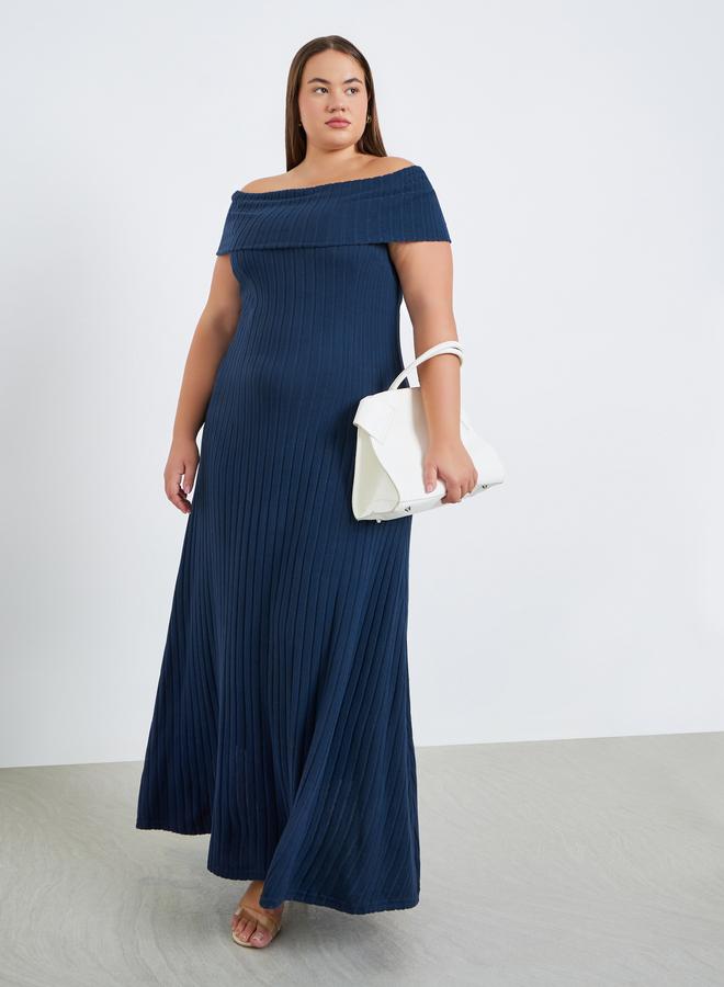 ستايلي فستان طويل بمقاس كبير مضلع بأكتاف مكشوفة - Image 1