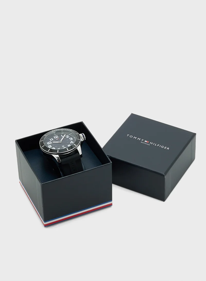 TOMMY HILFIGER Essentials