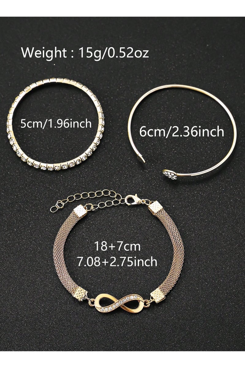 Women's accessory set consisting of 4 pieces, includes a watch and 3 rose gold bracelets. The set is adorned with sparkling rhinestones, making it a perfect gift for graduations, birthdays, Valentine's Day, engagements, and all special occasions  - Image 3