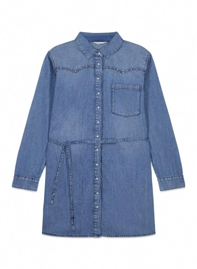 Springfield  Denim short dress. Shirt collar. Front button and cuff fastening. Waist belt detail. V-shaped yoke. Studs on yoke. A washing process has been used with new technologies, reducing water, chemical and energy consumption. for Women | Best Price UAE
