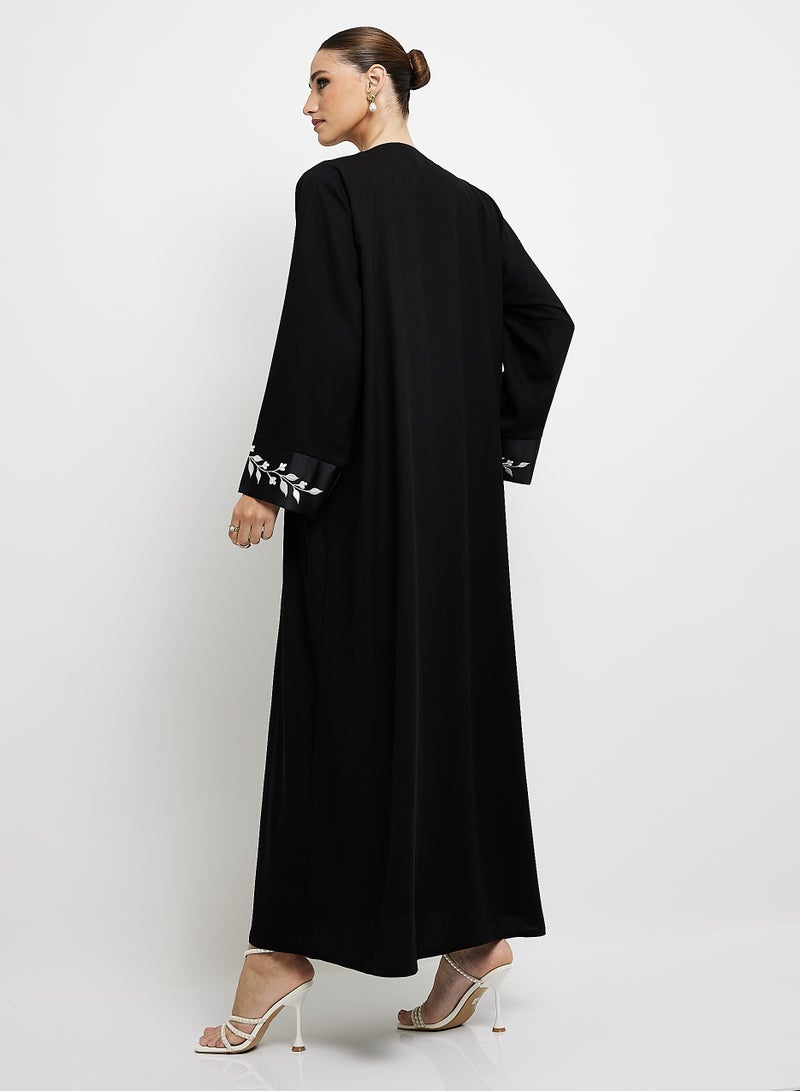 روزيت عباية عباية مزينة بالتطريز مع شيلة  - Image 2