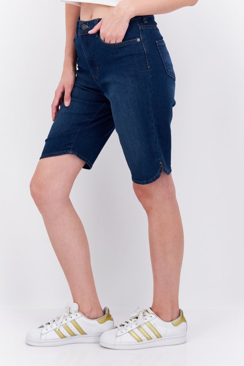 Gloria Vanderbilt Women Plain Denim Shorts, Blue - Image 4