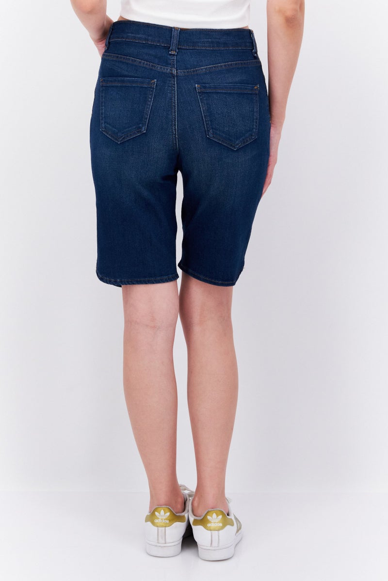 Gloria Vanderbilt Women Plain Denim Shorts, Blue - Image 2