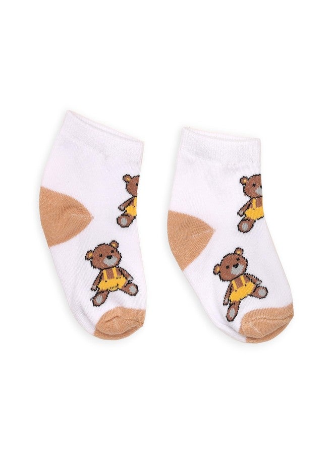 Kicks & Crawl Baby Boys & Baby Girls Anti-skid/slip Cuddly Bear Flat Socks-Pack of 3 (0-6M) - Image 4