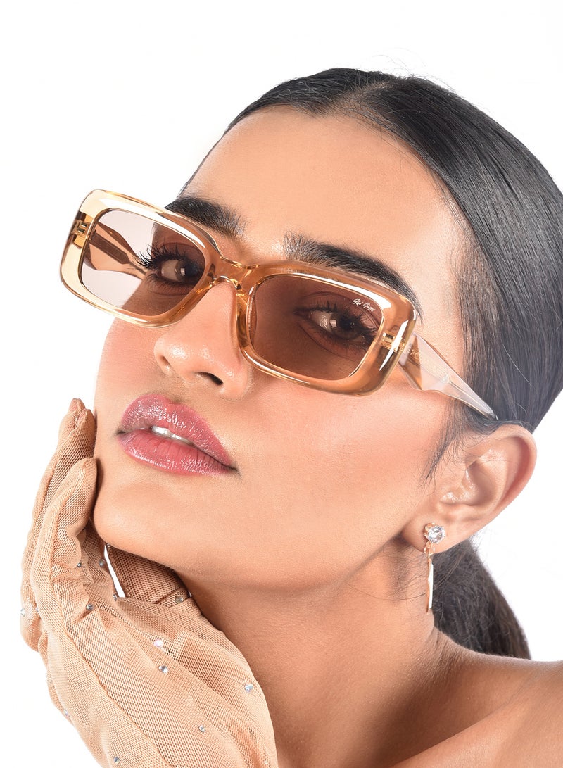 ووجلز نظارات شمسية كبيرة الحجم بلون بيج من بابي إلدرين أحمر - Image 4