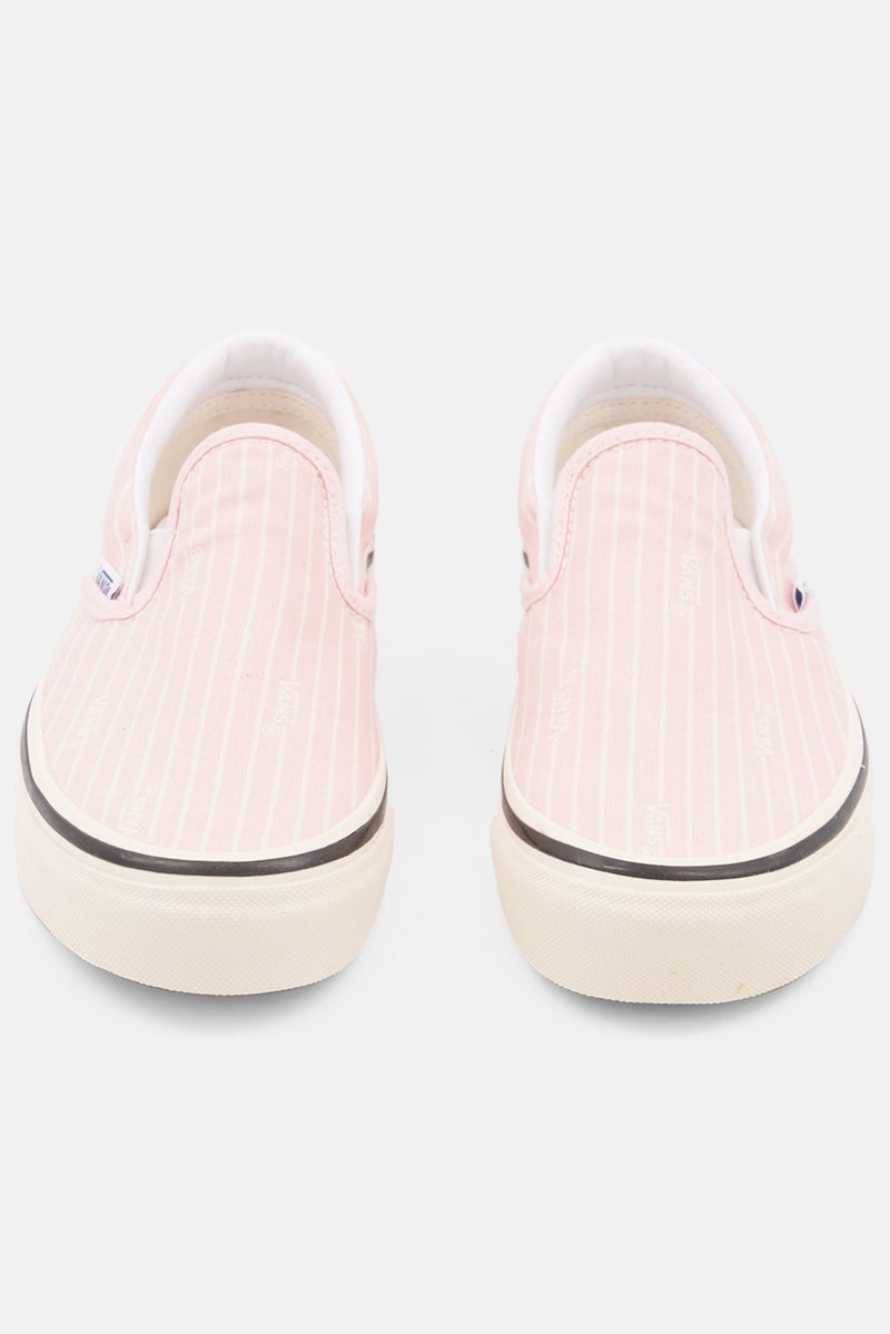 VANS Women Classic Slip On 2 Casual Shoe, Light Pink - Image 3