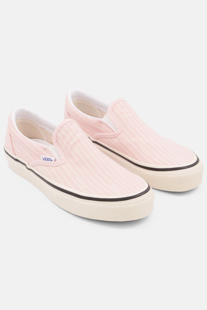 VANS Women Classic Slip On 2 Casual Shoe, Light Pink - Image 1