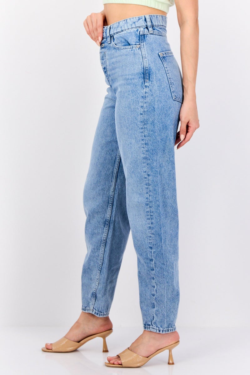 ESPRIT Women Regular Fit Washed Denim Jean, Blue - Image 3